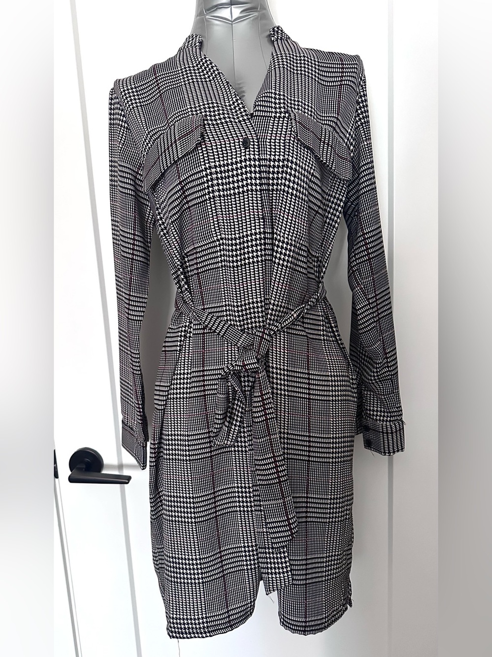 2 for $20 Dex Black and White Plaid Long Sleeve Shirt Dress with Tie Belt